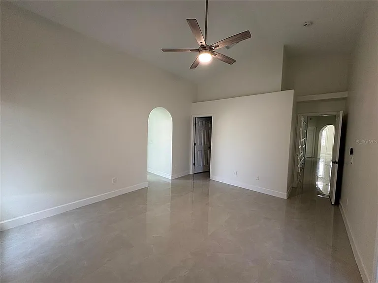 11215 Crystal Glen Blvd — Photo 35