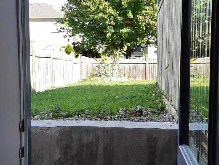 8 Headford Ave #LOWER — Photo 11