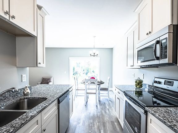 3rd image of 193 Marbella Cir #175