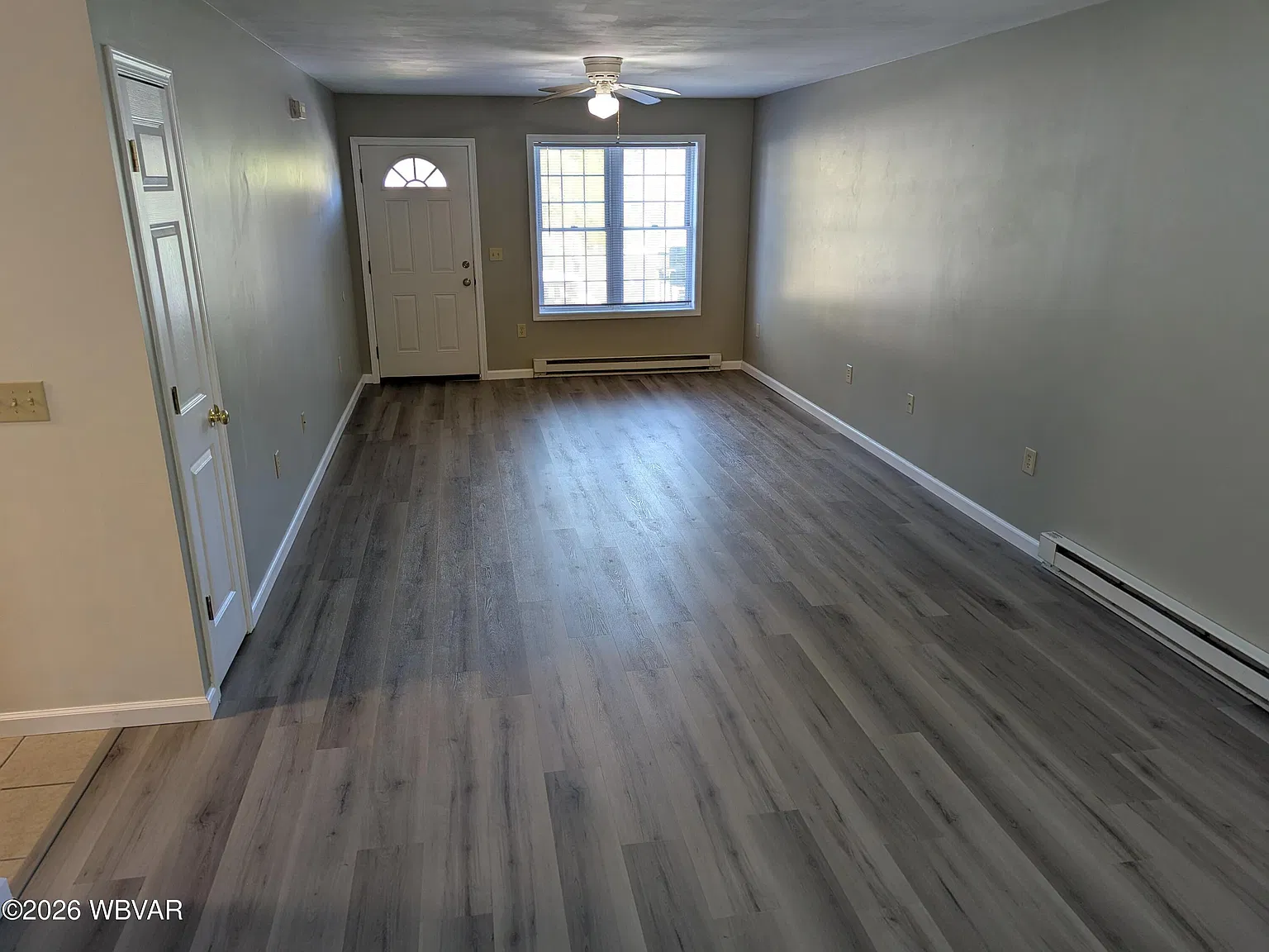 2 bed, 980 sqft, $1,050 — Photo 3
