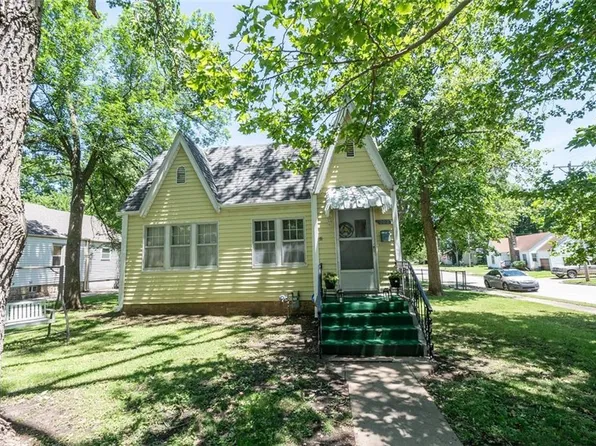 202 N Western Ave, Chanute, KS 66720