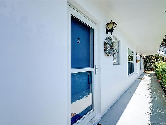 4th image of 2929 SE Ocean Blvd Unit Un 142 3