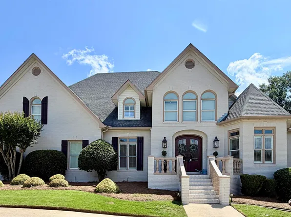 224 Cahaba Oaks Trl, Indian Springs, AL 35124