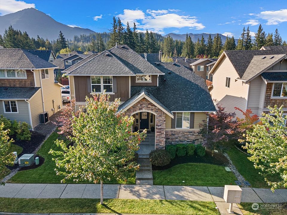 1st image of 3005 SE 16th Street