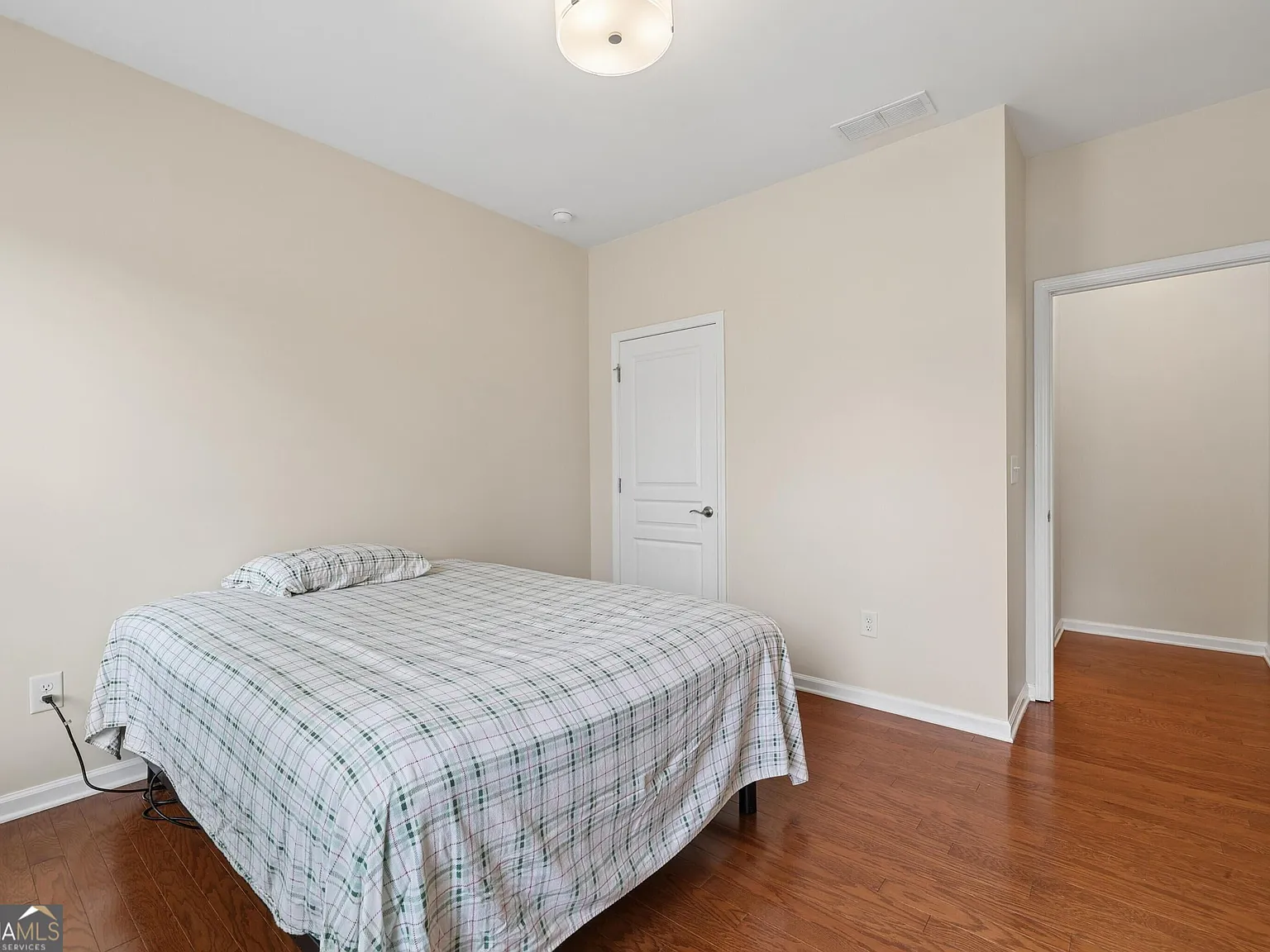 2 bed, 2.0 bath, 1846 sqft, $2,450 — Photo 4
