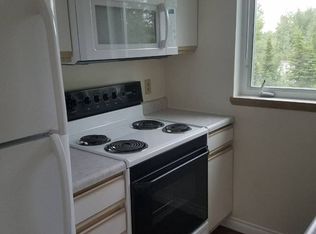 1501 24th Ave APT F, Fairbanks, AK 99701
