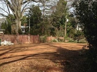 626 Moravian Ln, Charlotte, NC 28207