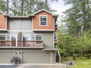 8440 SW Oleson Rd, Portland, OR 97223