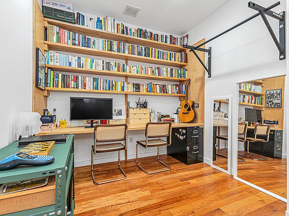 4th image of 325 Greene Ave APT 3B