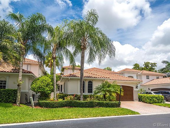 4th image of 4404 NW 93 Doral Ct