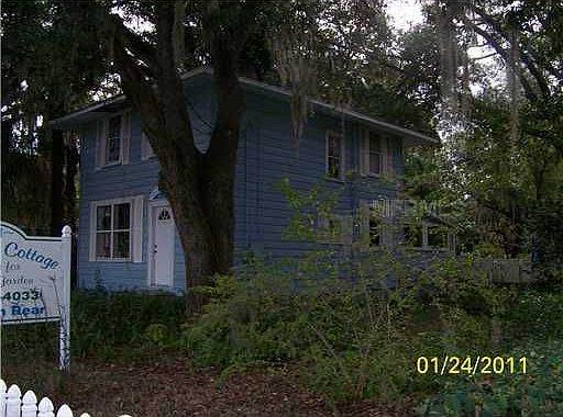 1st image of 1021 W 1st St