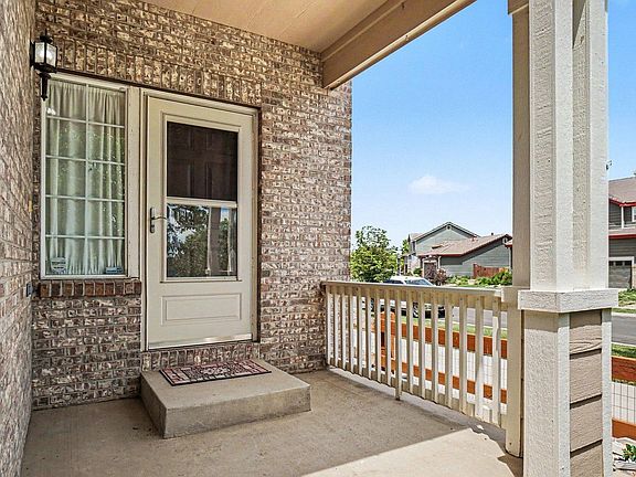 3rd image of 10053 Crystal Cir