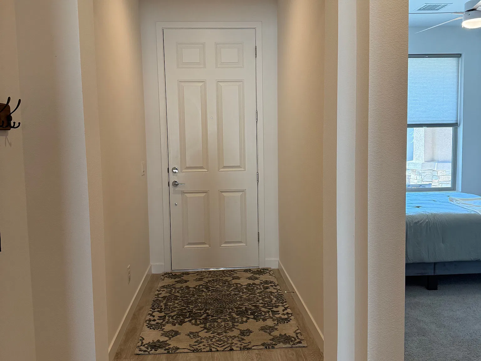 3 bed, 1505 sqft, $2,300 — Photo 2