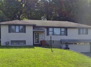 421 Sunrise Dr, Syracuse, NY 13205