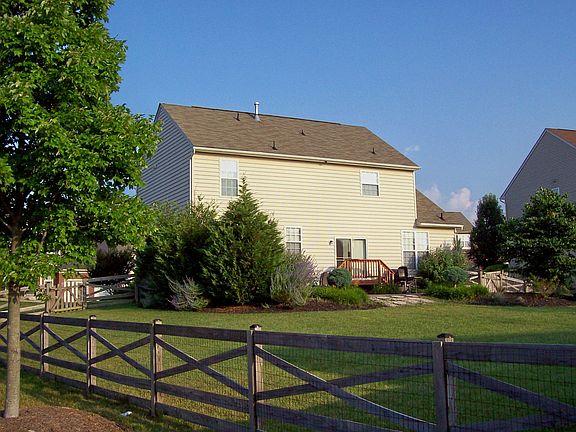 backyard of 4820 Marsden Ct