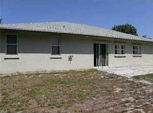 2nd image of 1228 Skylark Ln