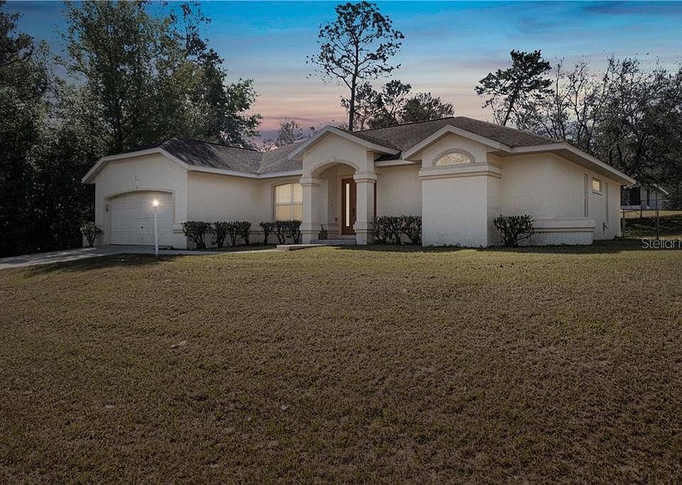 1st image of 762 Marion Oaks Trl