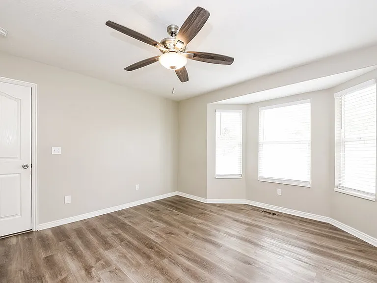 1116 N Mustang Ln — Photo 9