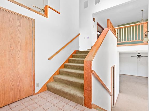 5th image of 1846 Redwood Drive