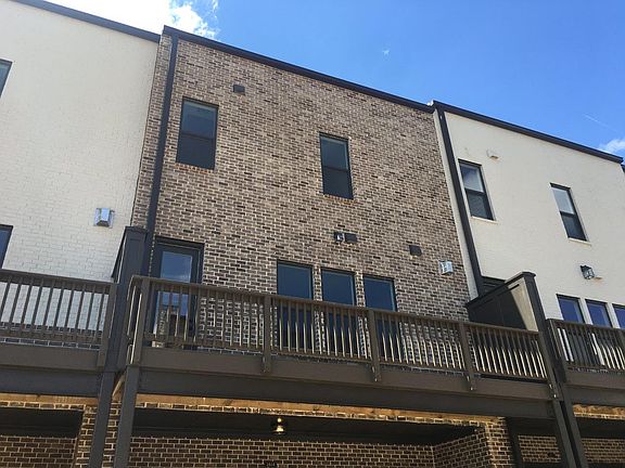 2nd image of 1606 Aldworth Pl SE