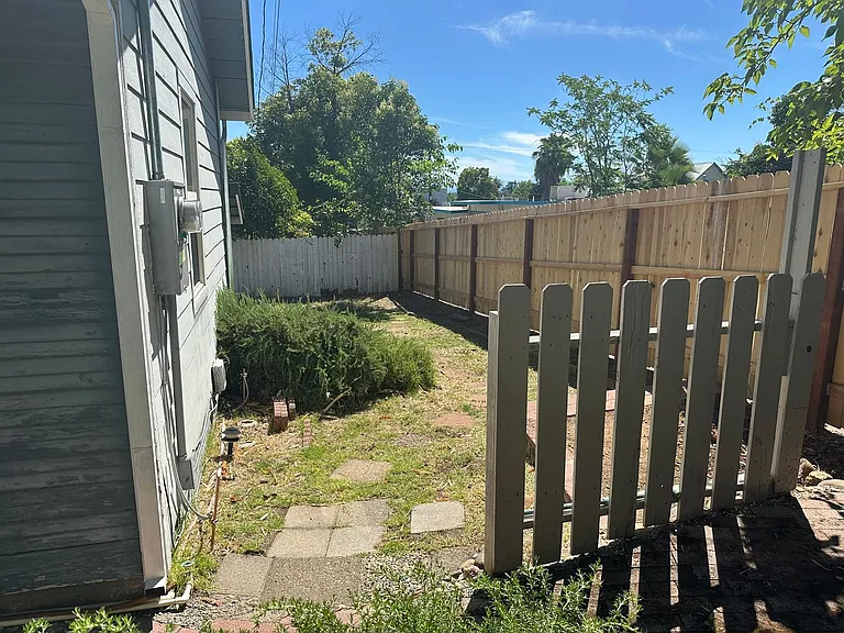 Terrace2121 — Photo 20