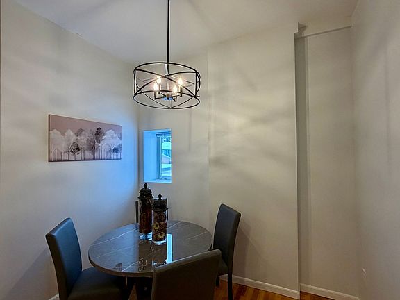 5th image of 719 N 3rd Ave #6