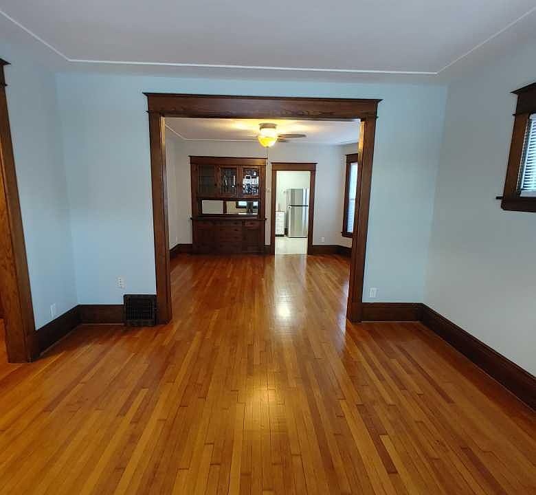 1st image of 799 4th St E #799