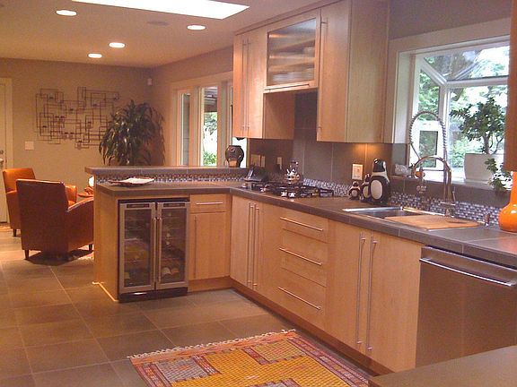 Fully Renovated Kitchen