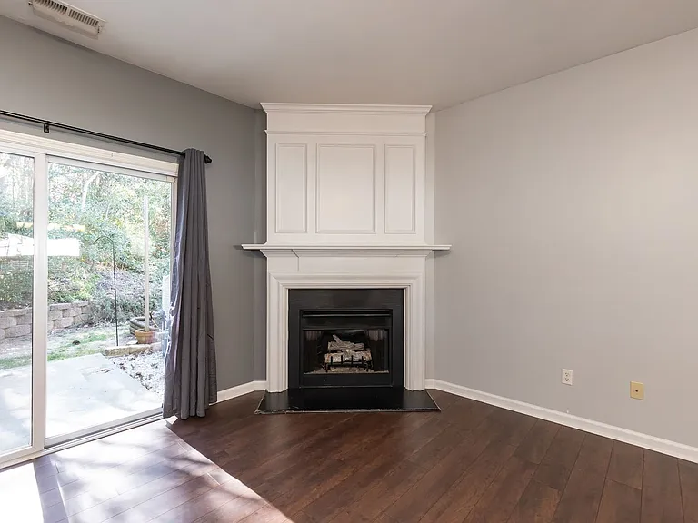4254 Vienna Crest Dr — Photo 13