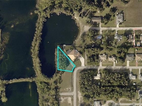 2nd image of 128 NW 10th Ave