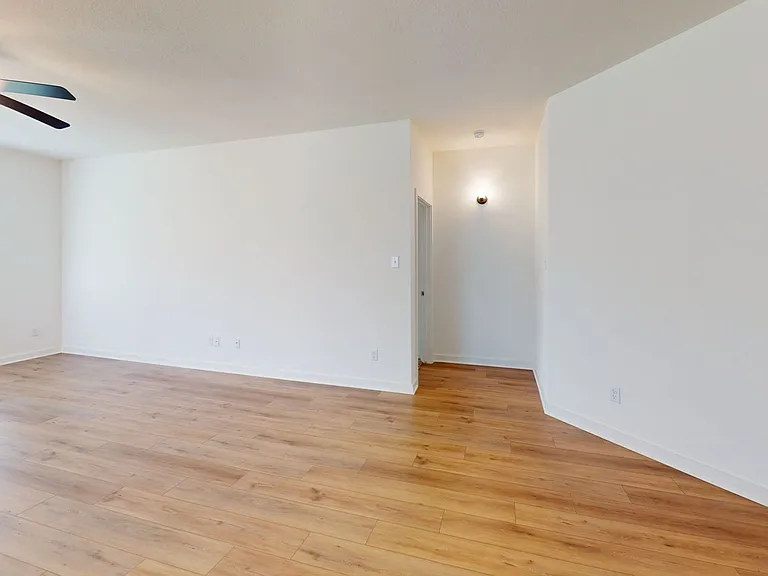 10027 Cauthon Cv — Photo 7