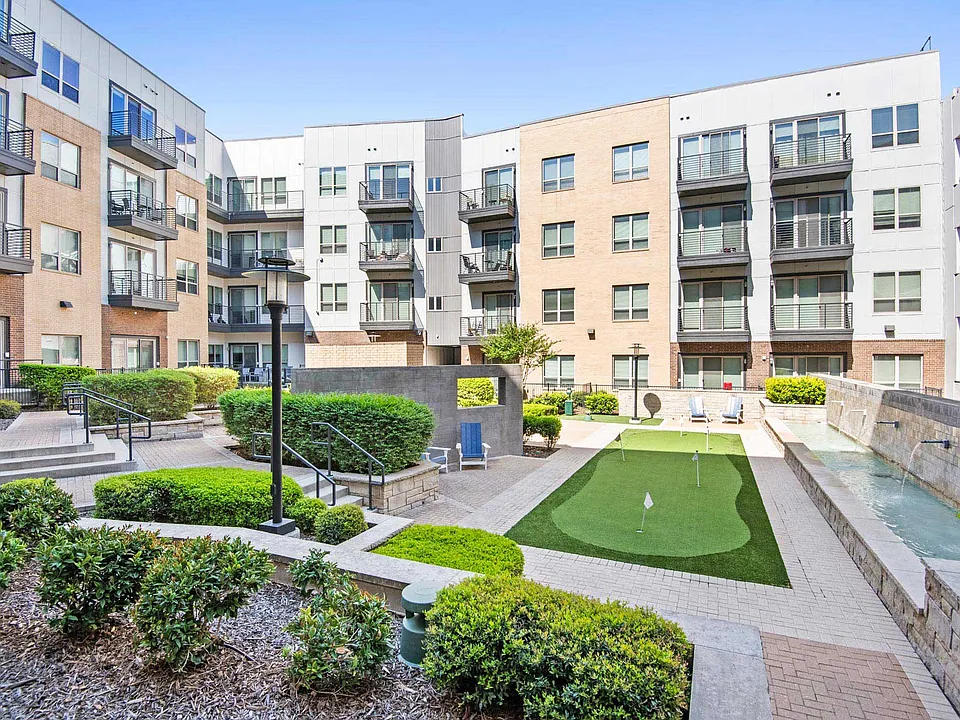 The Flats at Palisades
