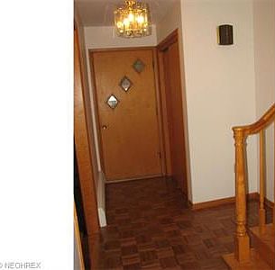 5th image of 184 Timothy Dr