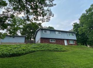 213 Creekwood Dr, Arnold, MO 63010