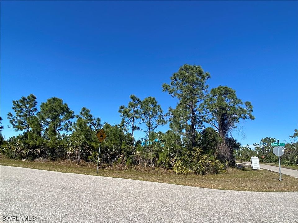 2nd image of 12124 Duval Blvd