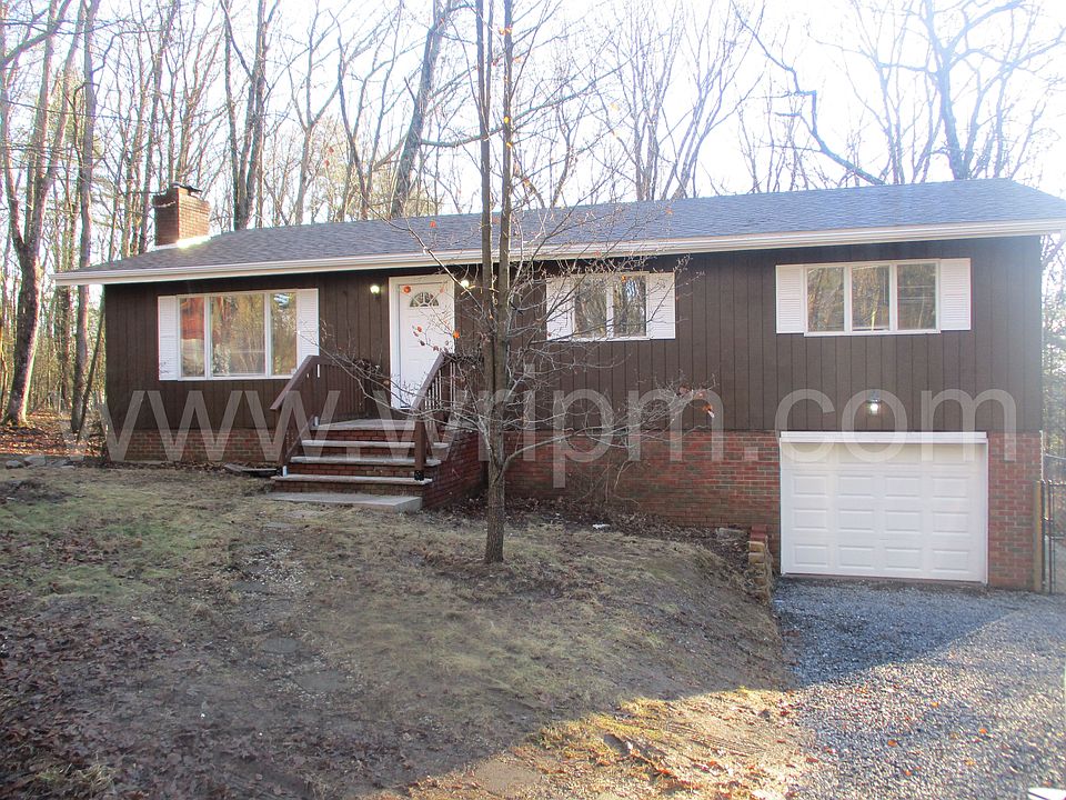 1st image of 140 Hemlock Dr