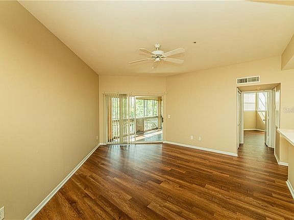 5th image of 470 S Pin Oak 314 Pl
