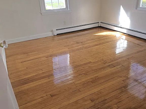 4th image of 1217 Ella T Grasso Blvd APT D