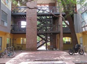 806 W 24th St