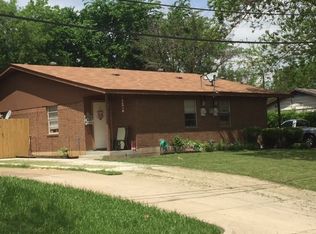206 S 3rd Ave, Mansfield, TX 76063