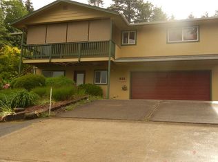 932 Clark Creek Rd, Longview, WA 98632