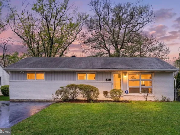 1923 Lewis Ave, Rockville, MD 20851