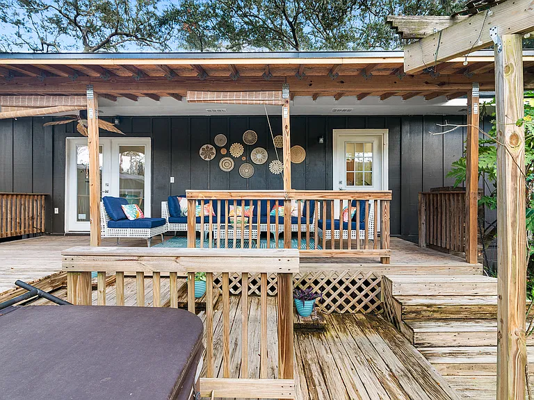 5315 Shore Dr — Photo 24