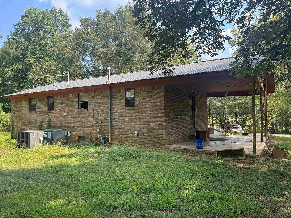 2nd image of 2037 County Road 509