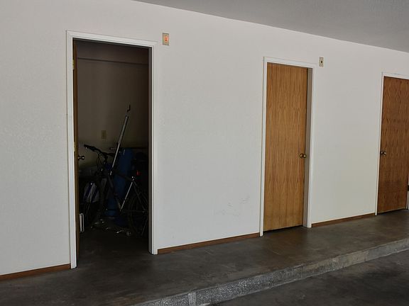 2nd image of 3145 Benham Ct APT 3