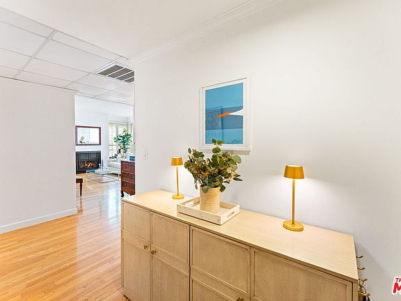 3rd image of 12115 San Vicente Blvd Unit 111