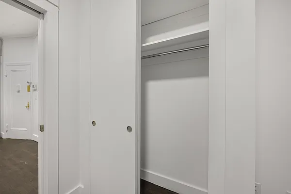 Rented by Canvas Property Group (Manual) | media 8