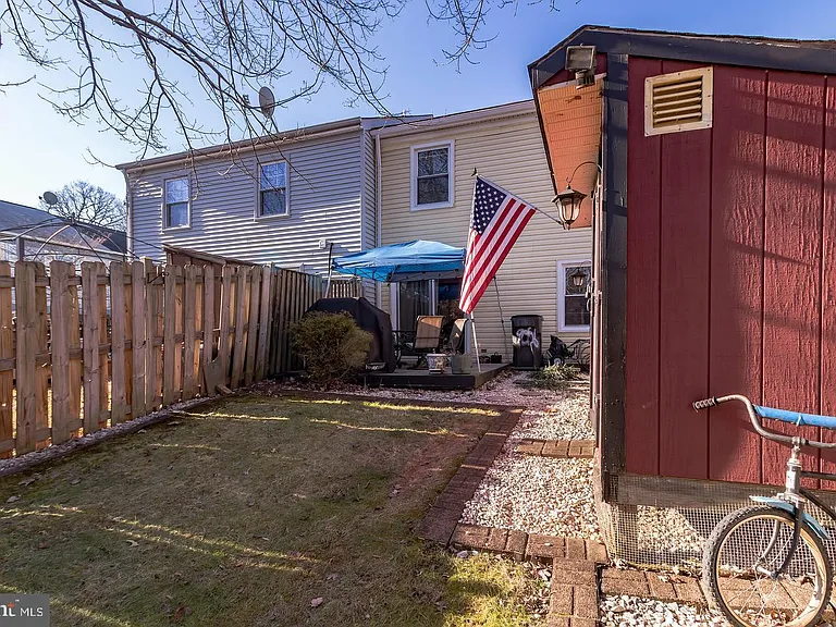9066 Reynolds Pl — Photo 10