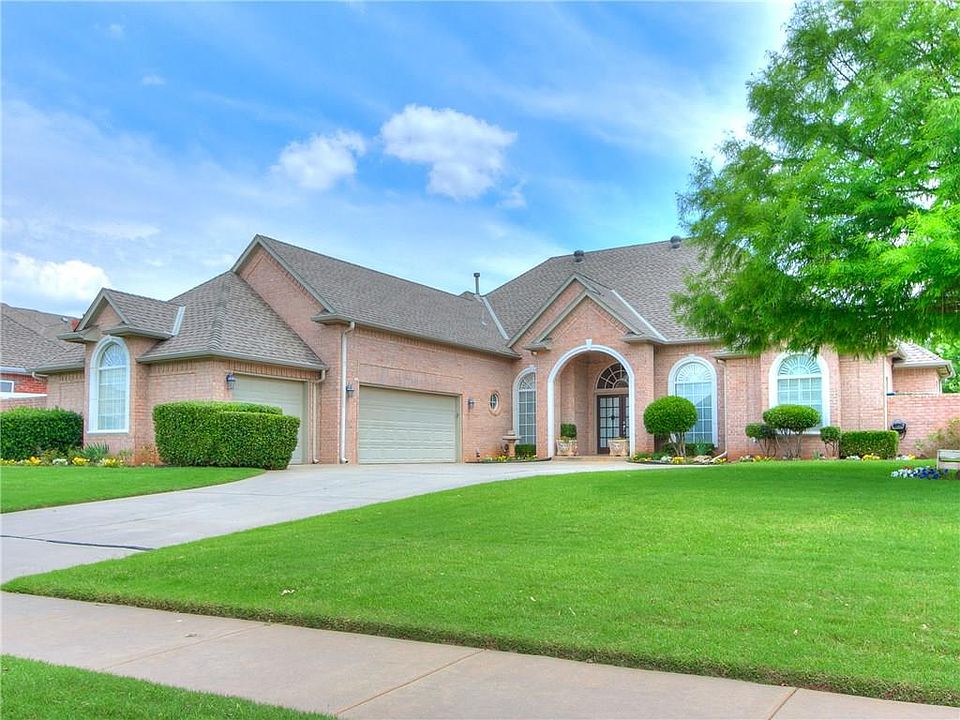 1st image of 10804 Waterside Dr