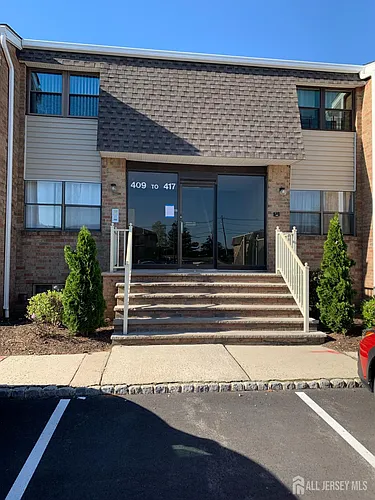 414 Sharon Ct Photo 1